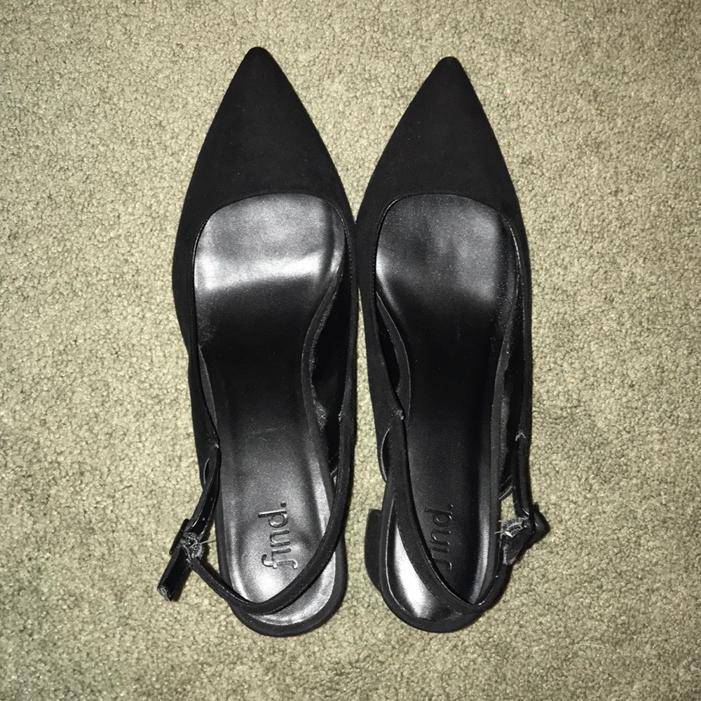 Faux suede sling back pumps.
